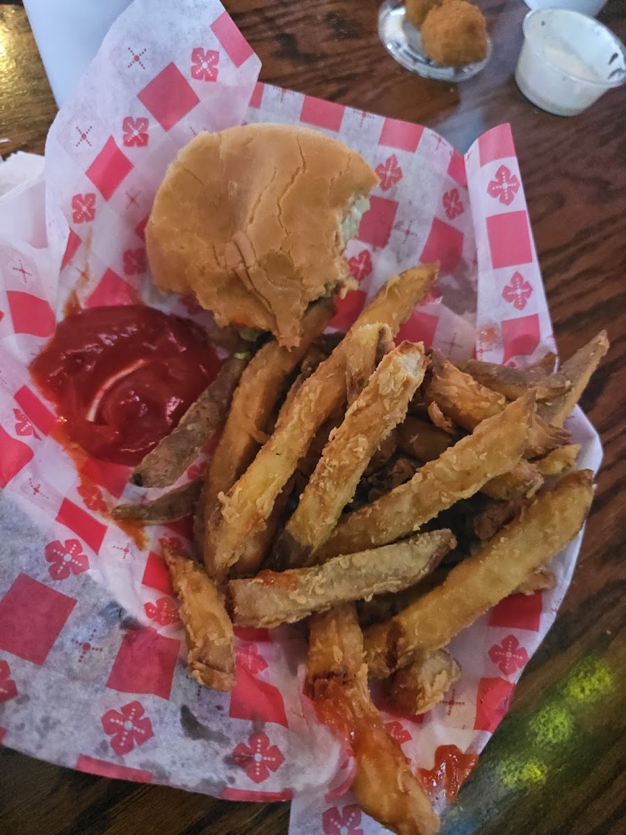 Daq's Wings & Grill Photos 2